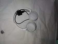 JBL Harman T450BT Wireless Bluetooth On Ear White Headphones, used as is