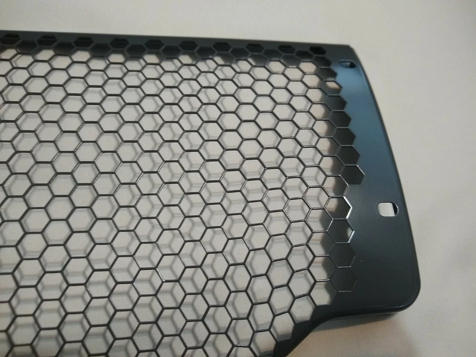 1972 72 Plymouth Roadrunner GTX Grille Mesh (Replica) Foto 4 de 4