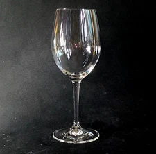 RIEDEL VIVANT WHITE WINE GLASS, Lead Free Crystal, 8 1/8", 12 oz, AUSTRIA