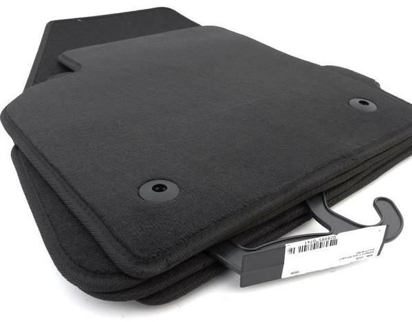 NEU Volvo FußMatten C70 II Original QualitäT Velours Autoteppich 4.Teilig-image