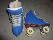 CHAYA MELROSE DELUXE COBALT ROLLER SKATES ADULT MENS SIZE 8 WOMANS 9 QUAD