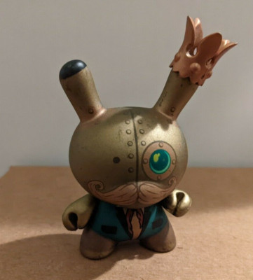 Kidrobot Dunny Self Stoking Flunky Engine Figure - Doktor A - 2010 ...