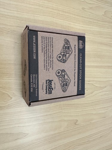 JessEm Clear-Cut Stock Guides for Router Tables (set of 2 in-feed+out-feed) - Picture 4 of 5
