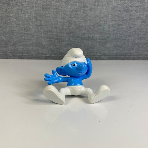 The Smurfs 2" Inch Figure Figurine Cake Topper 2011 Peyo Sitting Waving