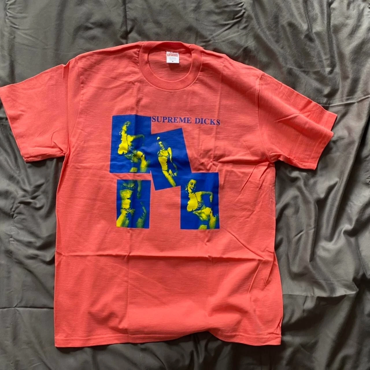Tee shirt Supreme Dicks   Corail vif   Taille Medium M   Épuisé   Neuf