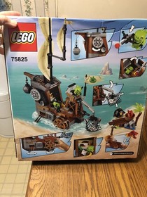 LEGO The Angry Birds Movie Piggie Pirate Ship 75825