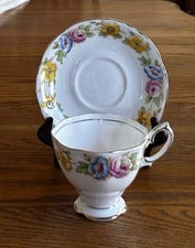 ROYAL ALBERT TEACUP CUP & SAUCER FOOTED VINTAGE FLORAL GOLD OCTAGONAL RIMS