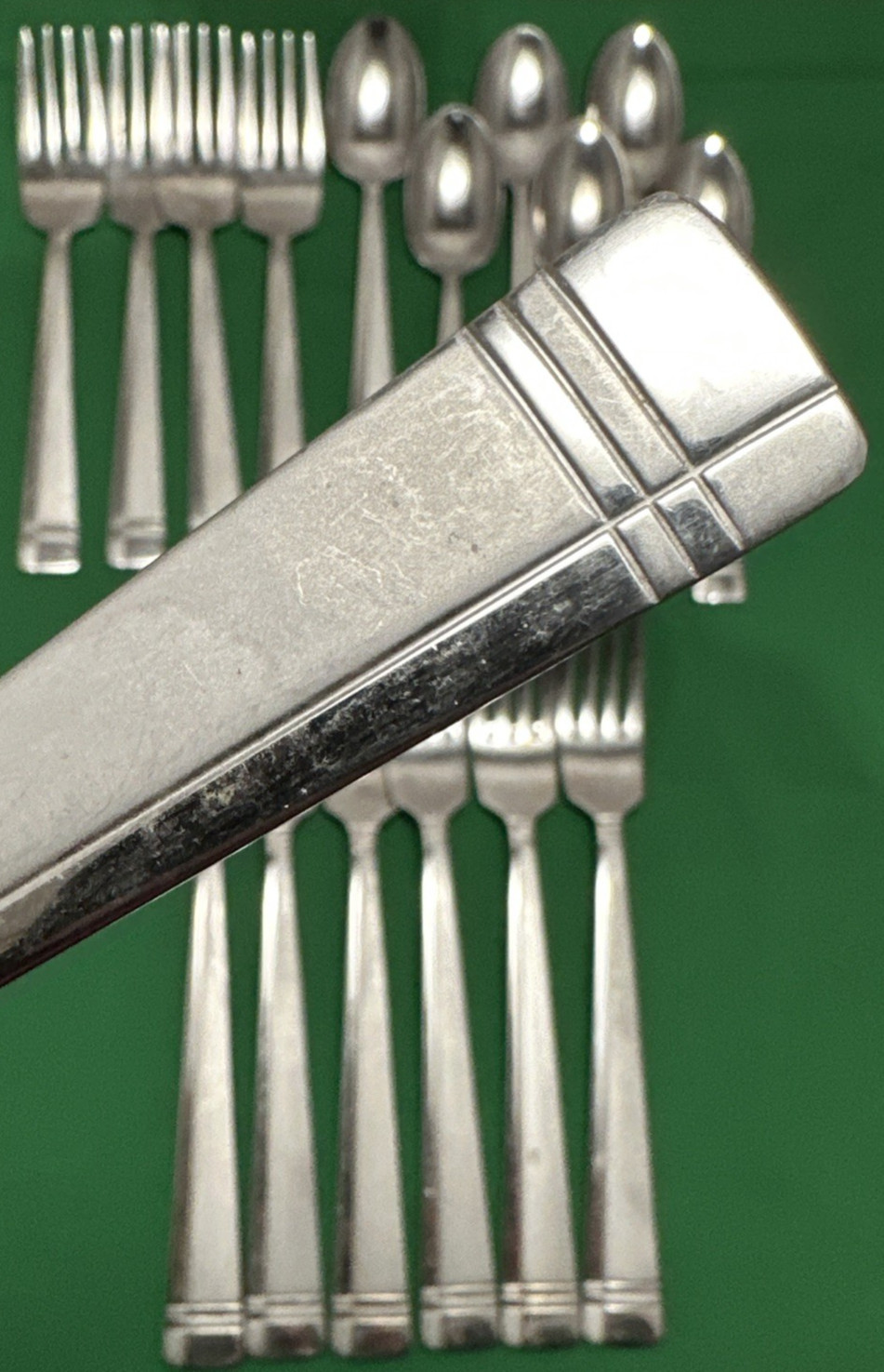 17 Pc AMSTERDAM 18/10 Stainless Steel DINNER + SALAD FORKS, 