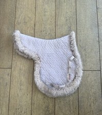 Nuumed Griffin Hi-Wither Original CC Numnah Schabracke weiß - reine Wolle - groß