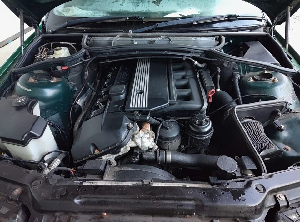 Braço de suspensão traseiro esquerdo BMW 320I SE 33326770813 - Imagem 3 de 4