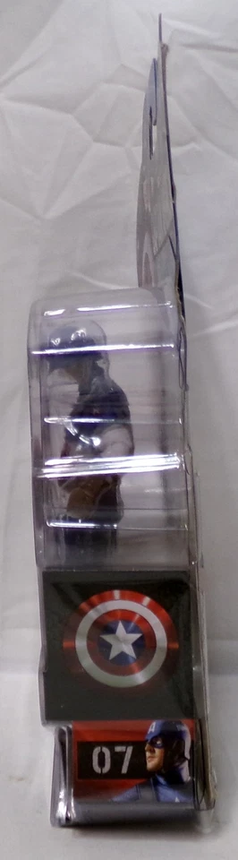 Figura de acción Hasbro 2011 Marvel CA: TFA Super Combat Capitán América 5" sellada Foto 2 de 4