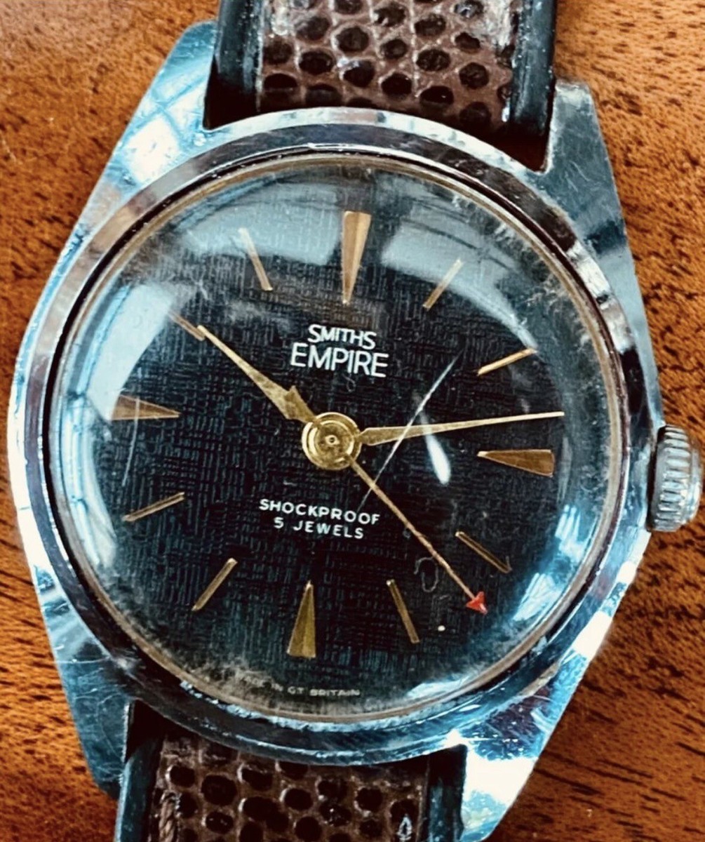 Smiths Empire Dates circa 1950, Original Black Dial, Runs