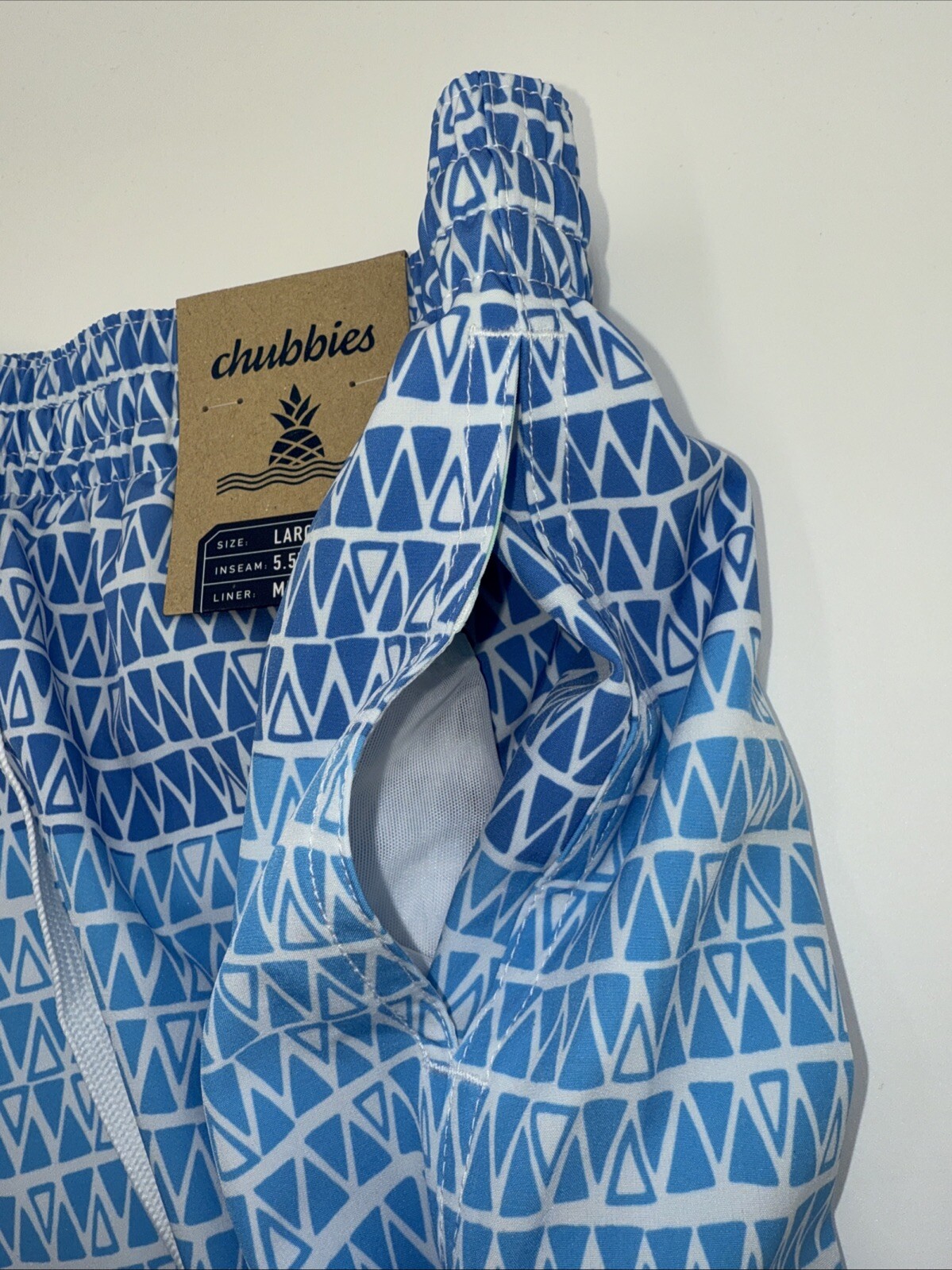 $70 Chubbies The Ocean Trifectas 5.5" Inseam Swim Trunks- Multi -Large -New Tag