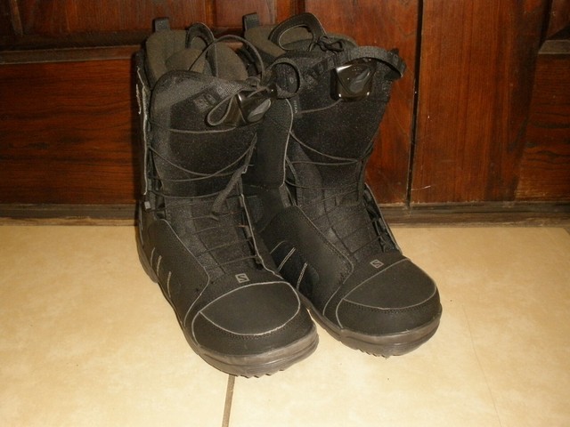 salomon titan snowboard boots