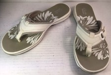 Clarks Collection White Thong Flip Flops Adj Sandals 26100575 Womens 9/40M VGC