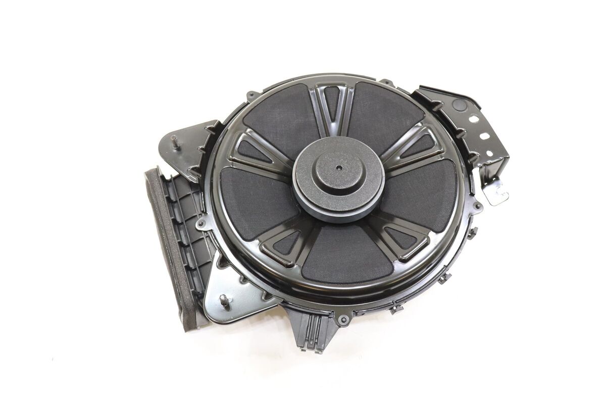 2016 - 2025 VOLVO XC90 REAR AUDIO SPEAKER SUBWOOFER SUB