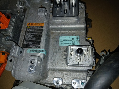 HYUNDAI TUCSON NX4 1.6 PLUG-IN CARICABATTERIE IBRIDO INVERTER 366003DAM5 (F) - Foto 5 di 6