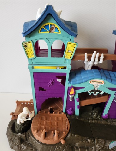 Matchbox 2003 Hero City Scooby Doo Haunted House Playset No Cars. Spooky Sounds - Picture 12 of 14