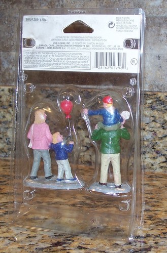 Figurine Villaggio di Natale 2010 Lemax Al Carnevale 02796 Genitori e Bambini - Foto 3 di 3