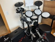 Donner DED-200 drum set, drum pad, rug, stand, sticks