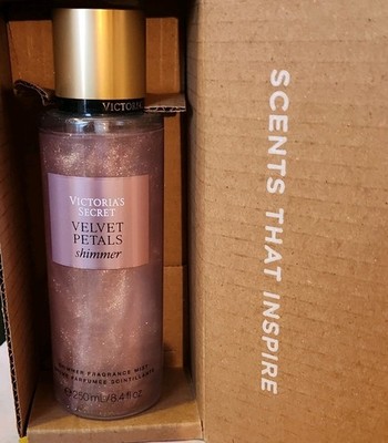 Victoria's Secret Velvet Petals Shimmer Fragrance Mist 250mL Lush Blooms Almond 