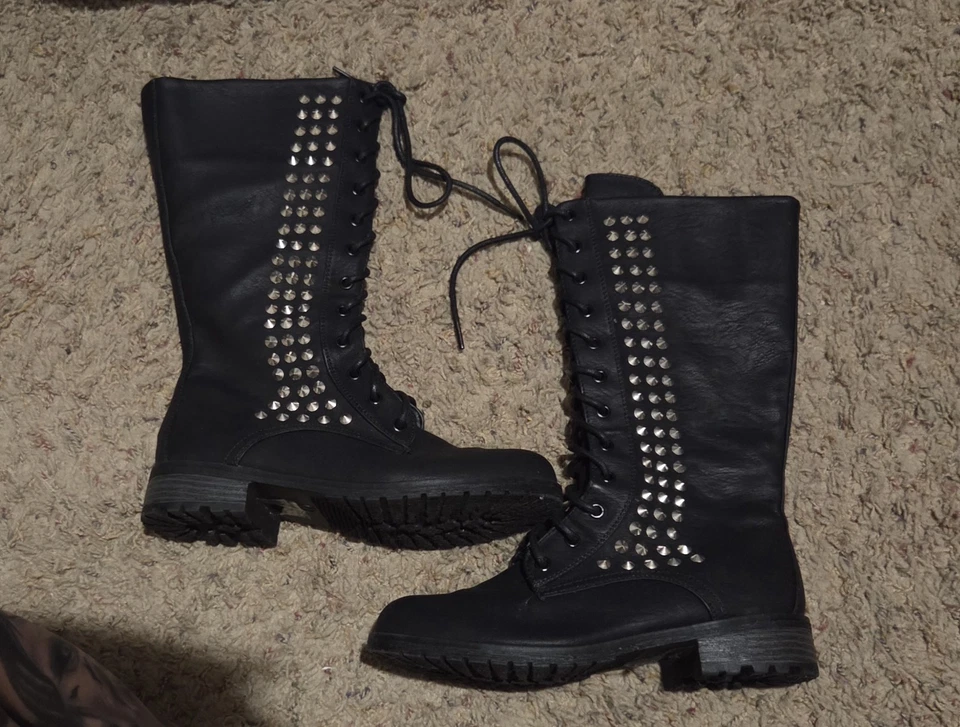 Готические боевые сапоги до колена с заклепками! Размер 7 - Изображение 2 из 3
