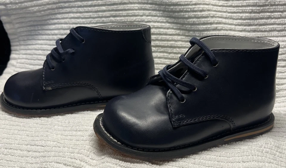Josmo Walker Zapatos de Bebé AZUL MARINO Clásicos Cuero Logan Caminar NUEVO Talla 8 Con Cordones Foto 3 de 4