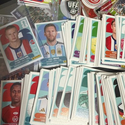 2026 Panini FIFA World Cup Stickers - YOU PICK - white common borders and holos