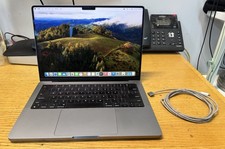Apple MacBook Pro 14-inch 2023 Model A2918 M3 10-Core GPU, 4.0GHz, 8GB RAM