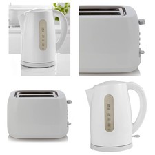 White Kettle 1.7L 3KW & 2 Slice Toaster With Long Slots BRAND NEW FREE DELIVERY.