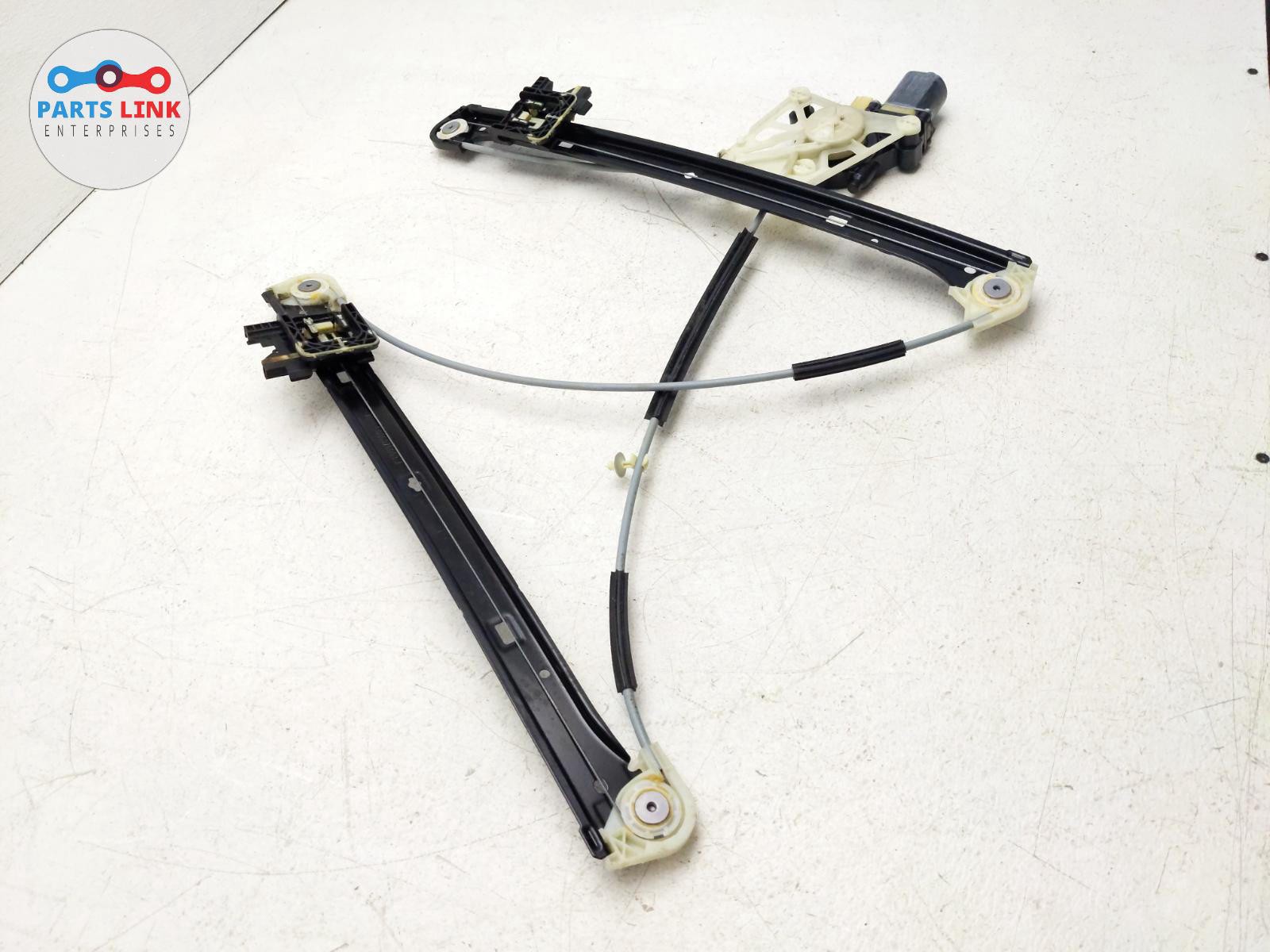 2016-2020 BENTLEY BENTAYGA FRONT LEFT DOOR WINDOW REGULATOR MOTOR GLASS LIFTER
