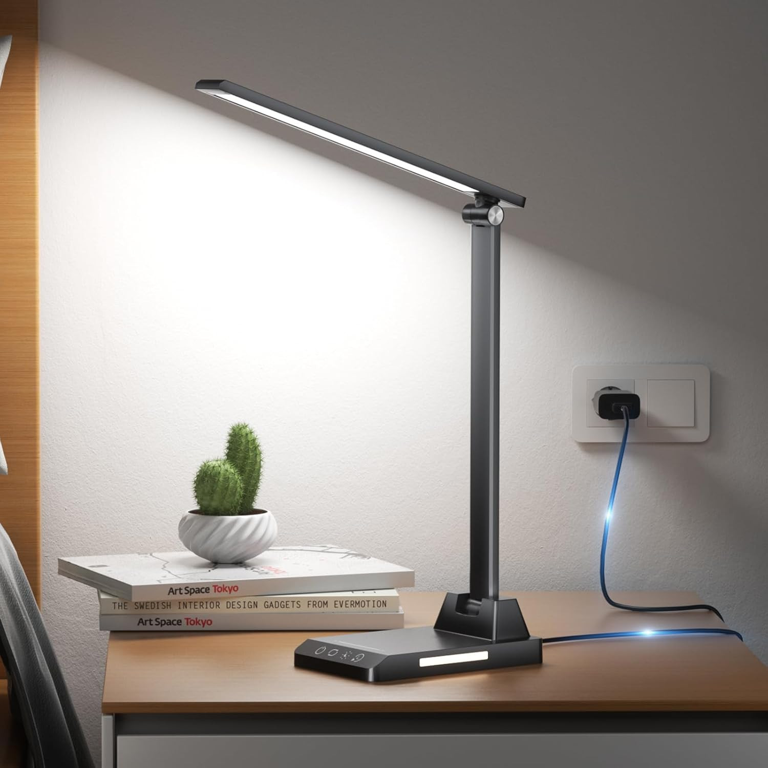 Lampada LED Scrivania Professionale: 10 Livelli Lumen e Protezione Occhi
