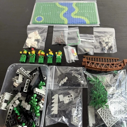 LEGO Castle: Forestmen's Crossing Set (6071) - 100% Complete (No box/manual)