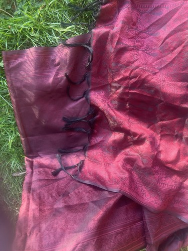 Paisley 100% Silk Scarf With Tassels Burgundy Purple Pink Vintage Rectangle - Picture 5 of 5