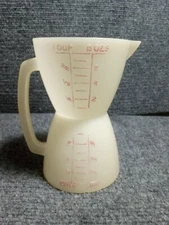 TUPPERWARE WET DRY MEASURING CUP #860 DOUBLE SIDED HOURGLASS 1 cup/8 oz  VTG