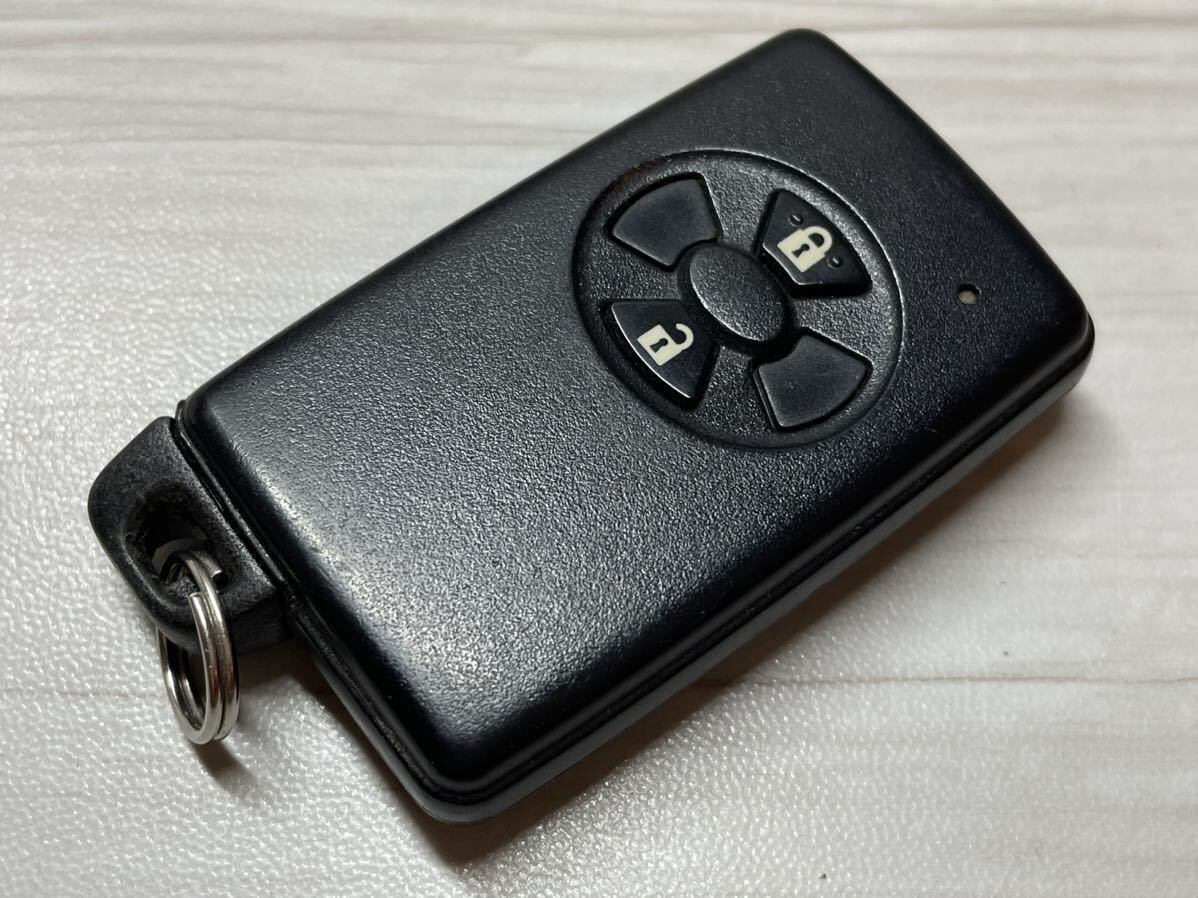 Toyota Corolla Yaris Vitz Axio 2 Button Genuine Smart Key 271451 Toyota Corolla Yaris Vitz Axio 2 Button Genuine Smart Key 271451