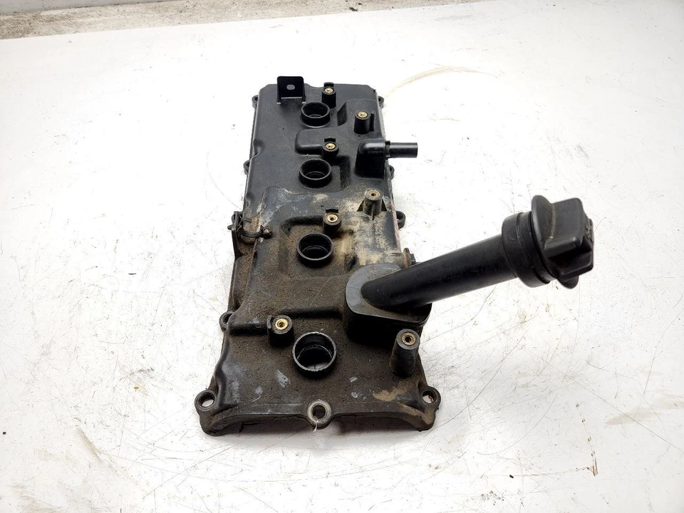 Cubierta de válvula Nissan Armada 2007-2015 OEM 13264-ZE00A Foto 4 de 4