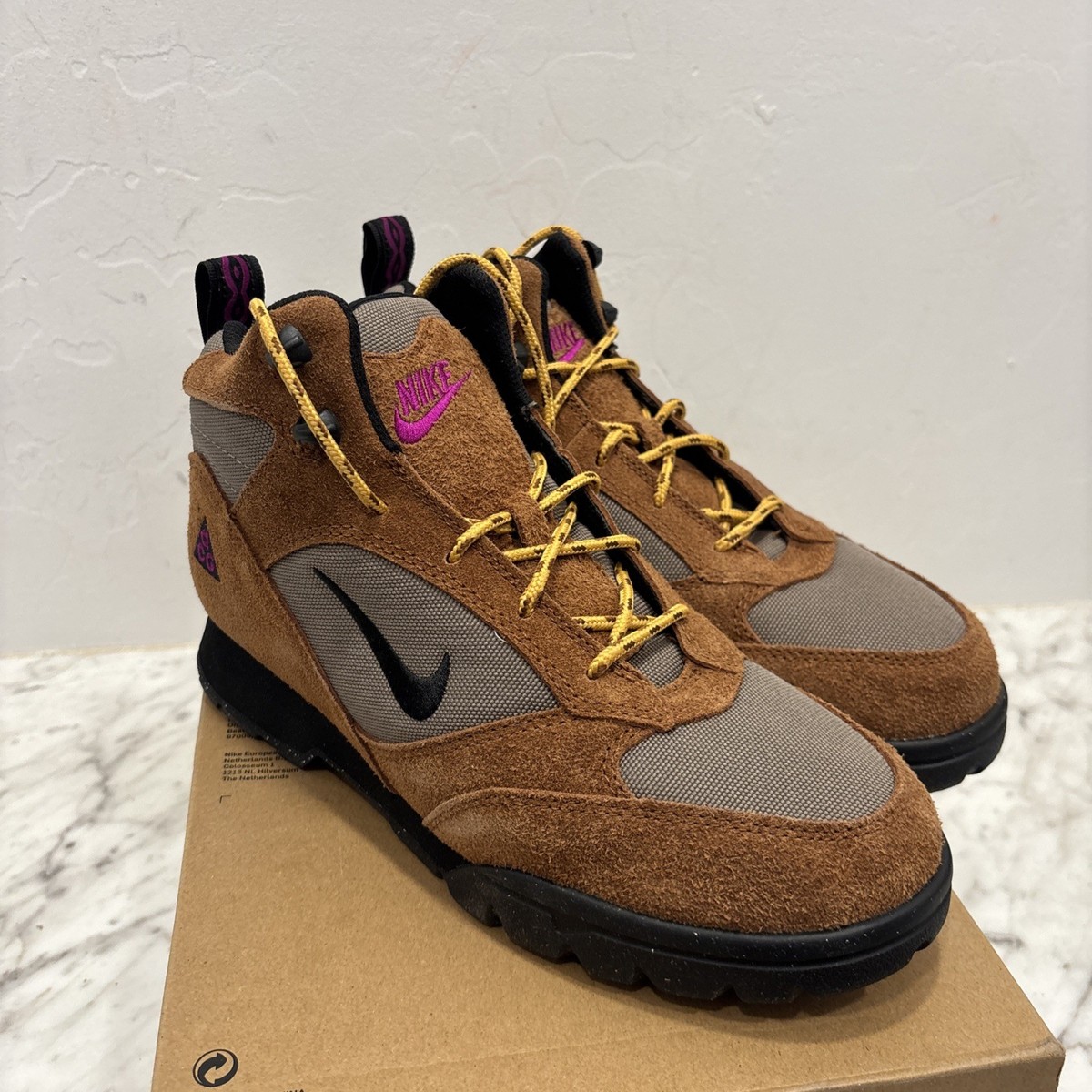 NIKE ACG Torre Mid WP Pecan and Olive Grey US Size 7.5 Men / 9