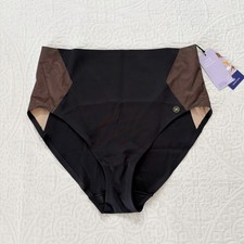 Honeylove Shapewear CrossOver Brief, Runway
