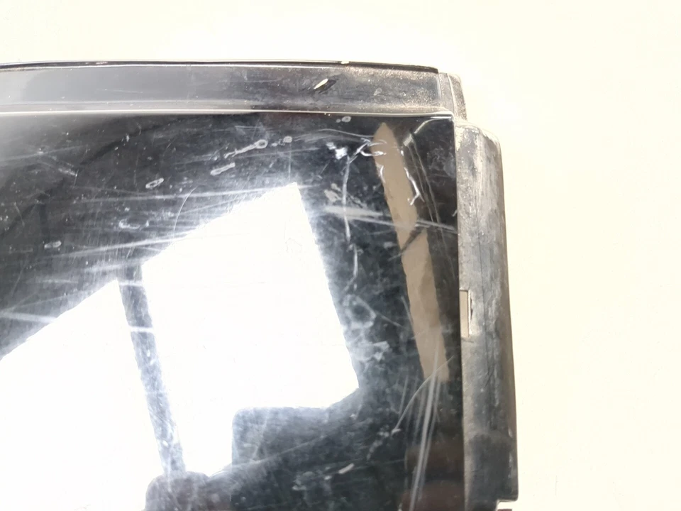 Carenado de cubierta central trasero derecho Honda Nighthawk CB250 91-08 83810-KBGA-0000 Foto 4 de 4