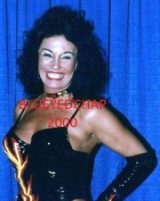 SHERRI MARTEL GIRL WRESTLER 8 X 10 WRESTLING PHOTO WWF WCW AWA