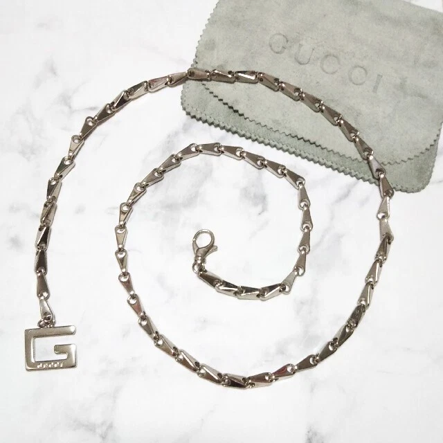 GUCCI Chaîne Ceinture Argent Logo Marque Ceinture Accessoire Mineure Grattures Saleté