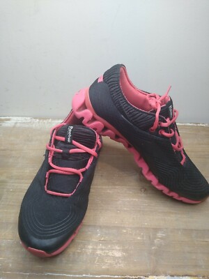 REEBOK Zigtech Running Shoes Womens Size 8 - Pink & Black  All Terrain Sneakers