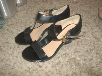 CIRCA JOAN & DAVID Black Strappy Heels Sandals Size 6 1/2 M