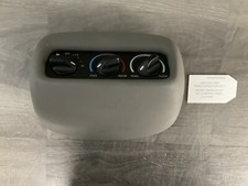 2000 2001 2002 Ford Expedition Xlt Rear Center Roof Ac Control Panel C53