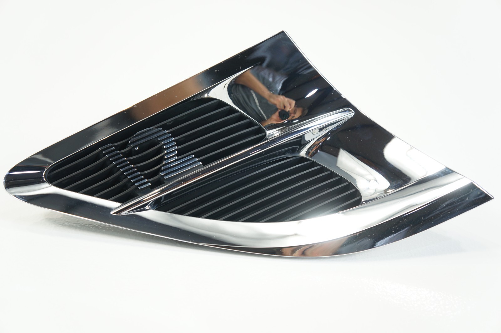 BENTLEY CONTINENTAL GT III W12 LEFT FENDER CHROME SIDE GRILL WING VENT 2017-2022