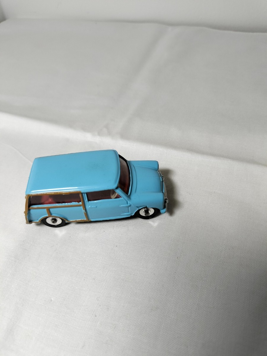 A boxed Dinky Toys No.199 Austin Seven Countryman, M, box superb