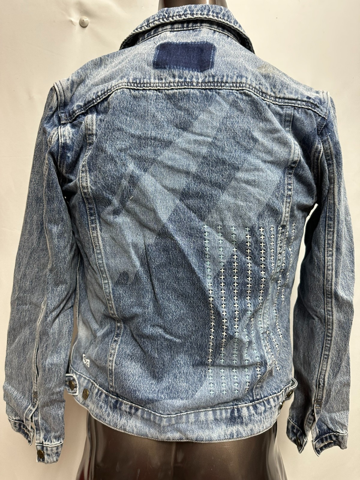 Picture 4 of 5