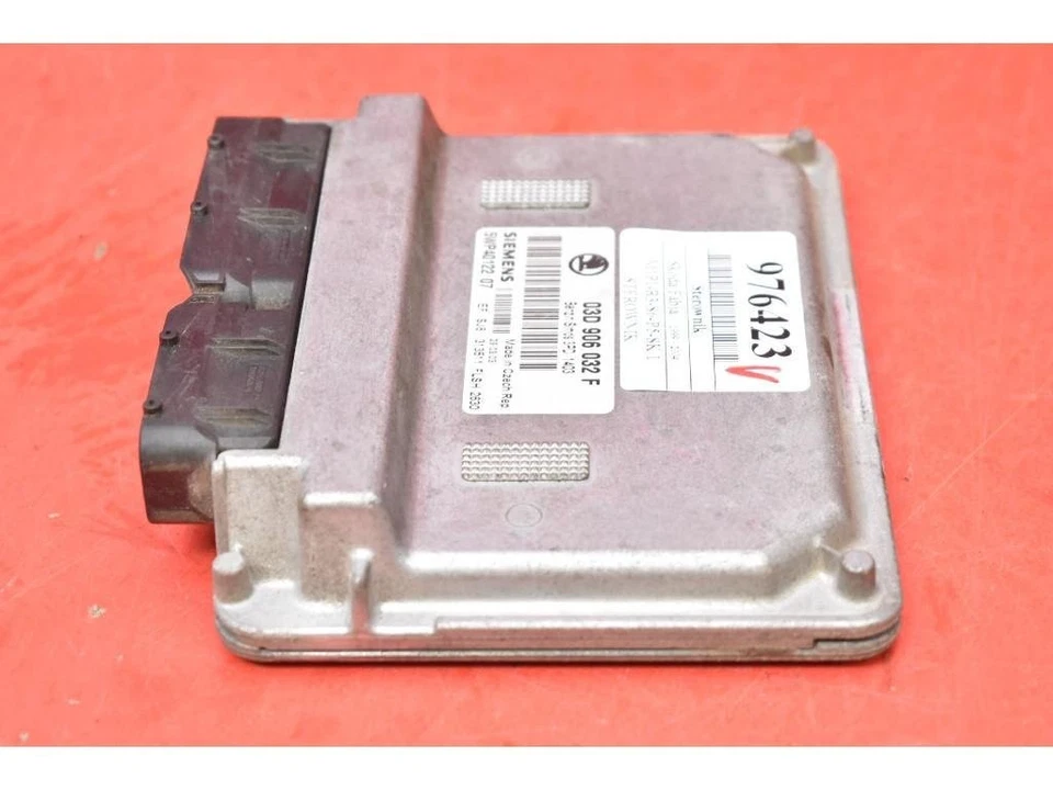 Centralina motore Skoda Fabia I Praktik 6Y5 03D906032F 2003 30450793 - Immagine 4 di 4