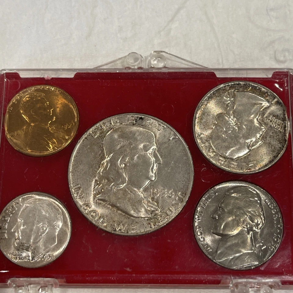 1956 MINT ￼SILVER COIN SET LOT  - Image 4 of 4